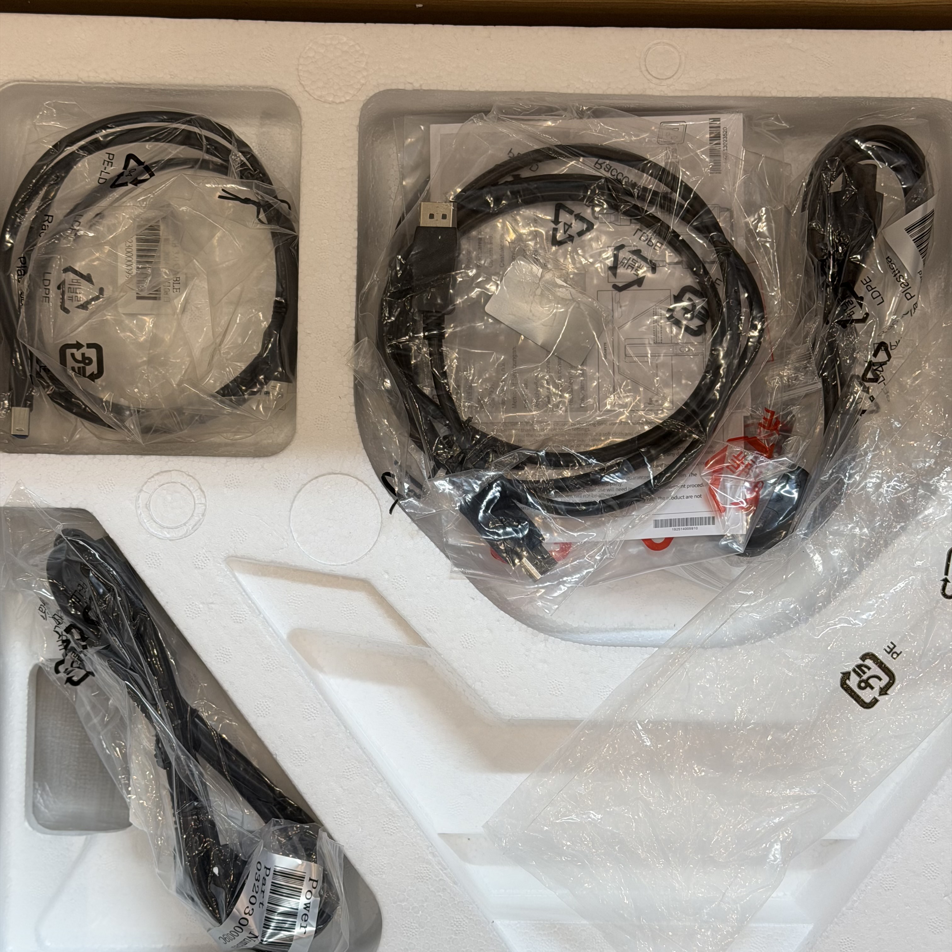 Монитор Gigabyte 27" M27QA IPS QHD чер 0.5ms HDMI DP USB HAS 180Hz 350cd Ex