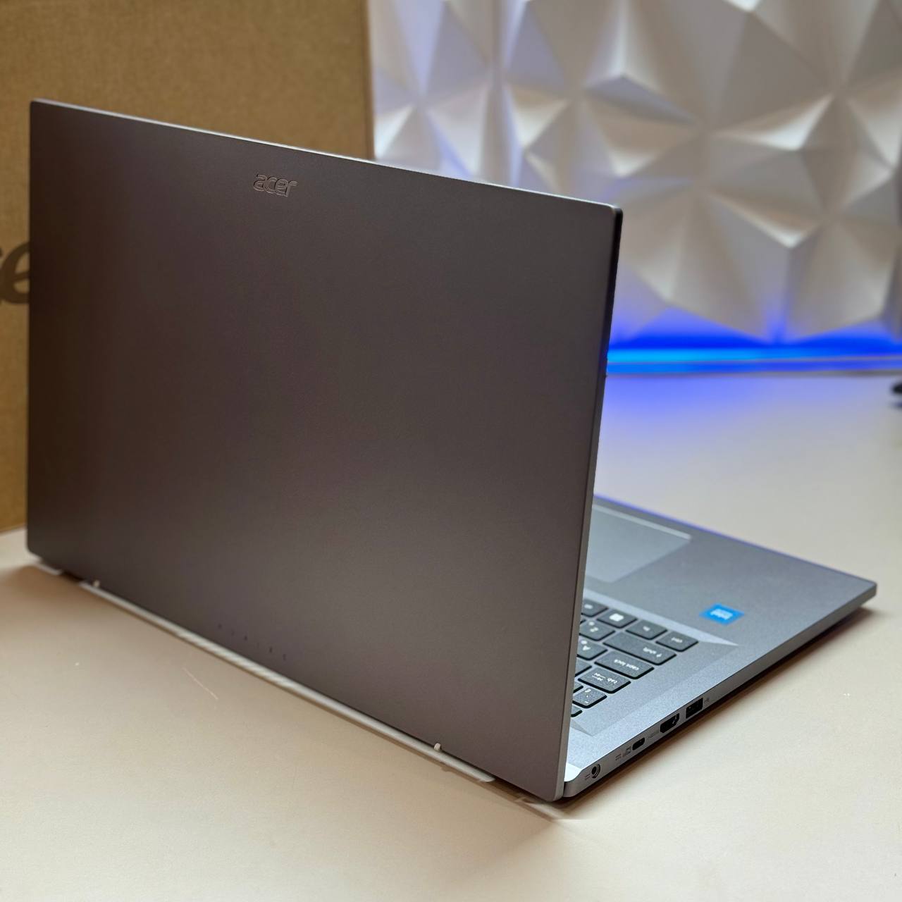 Ноутбук Acer Aspire 3 A317-55P-C3XL N100/8Gb/SSD512Gb/17.3"/IPS/FHD/noOS/silver