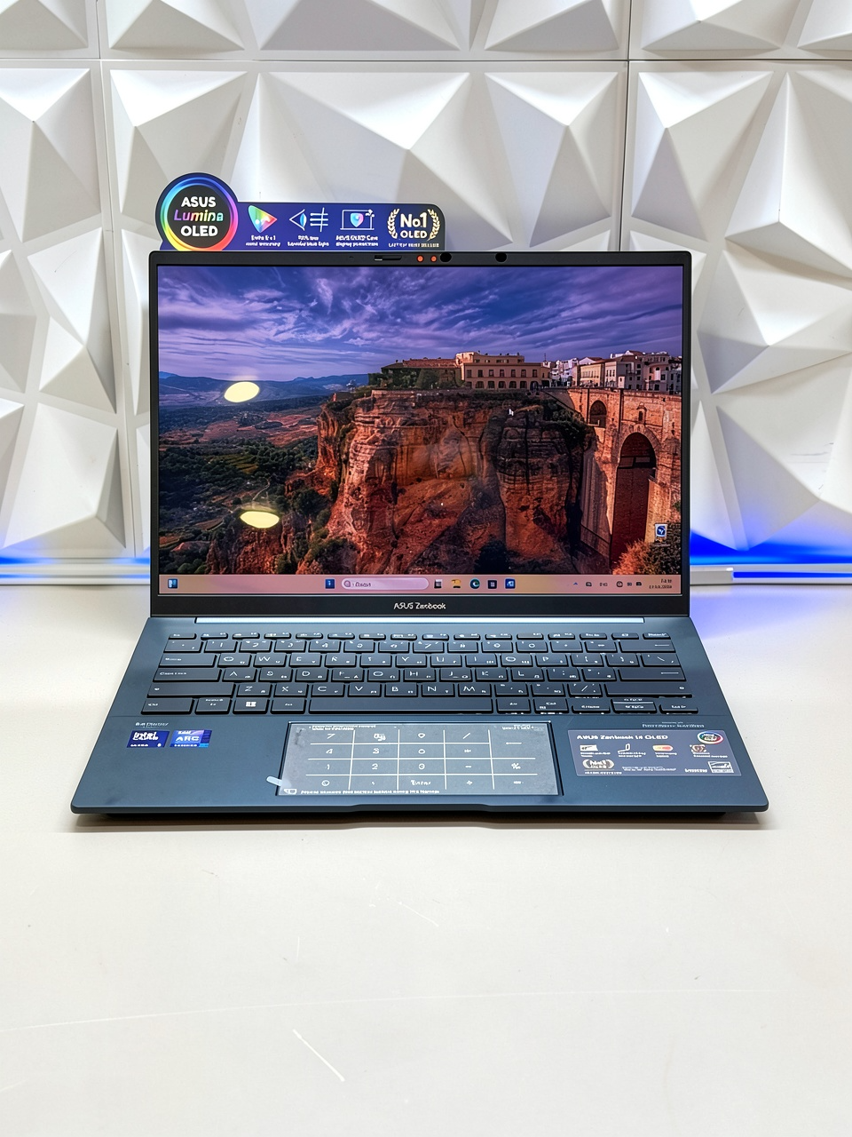 Ноутбук Asus Zenbook UX3405MA-QD986 Ul5 125H/16Gb/SSD512Gb/14"/OLED/FHD+/noOS/blue