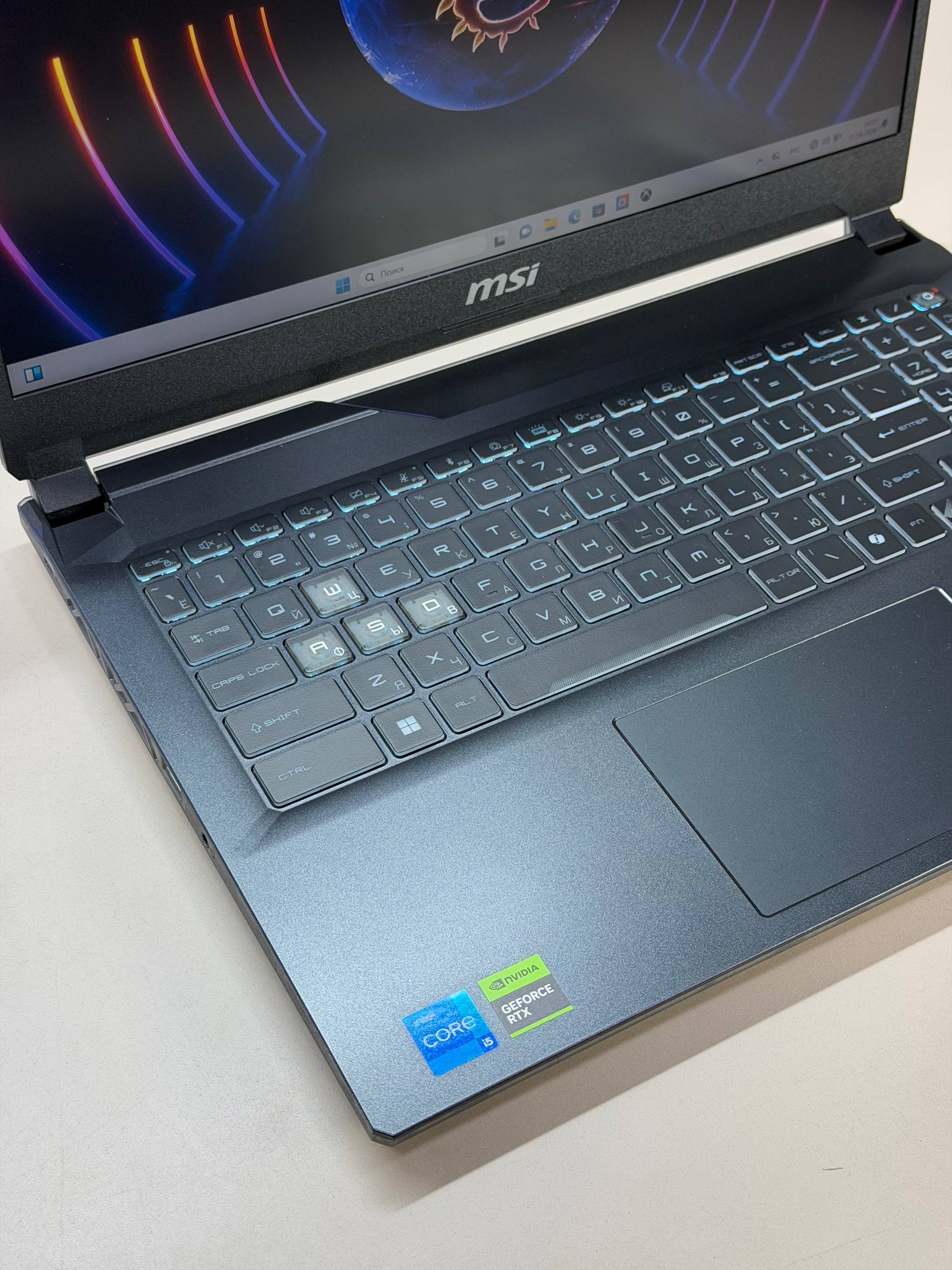 Ноутбук MSI Cyborg 15 A13UDX-1601XRU i5-13420H/8GB*2/512GB SSD/15.6(144Hz)/RTX 3050 6GB