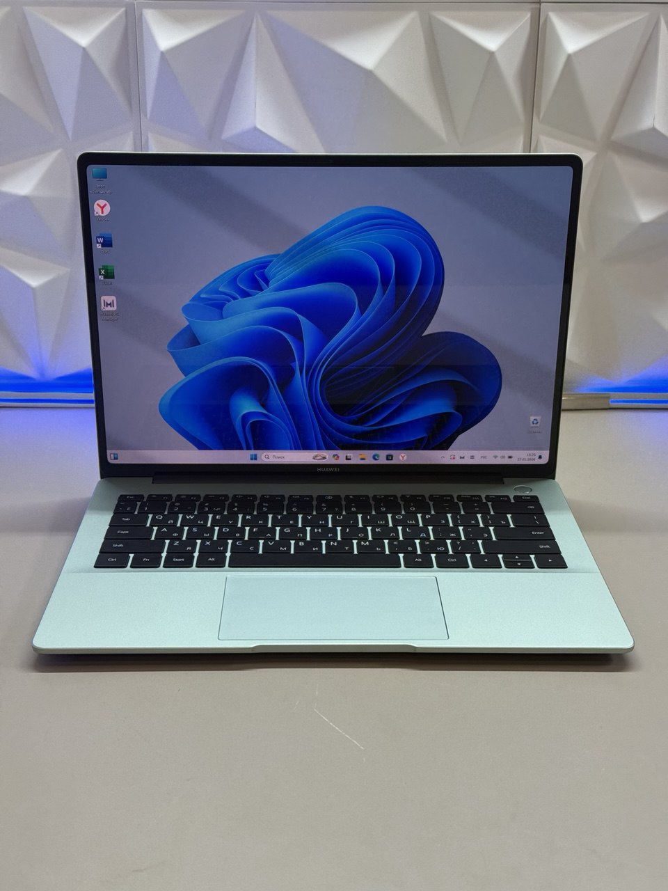 Ноутбук Huawei MateBook FlemingH Ul7 155H/16Gb/SSD1Tb/14"/OLED/Touch/2K/noOS/green
