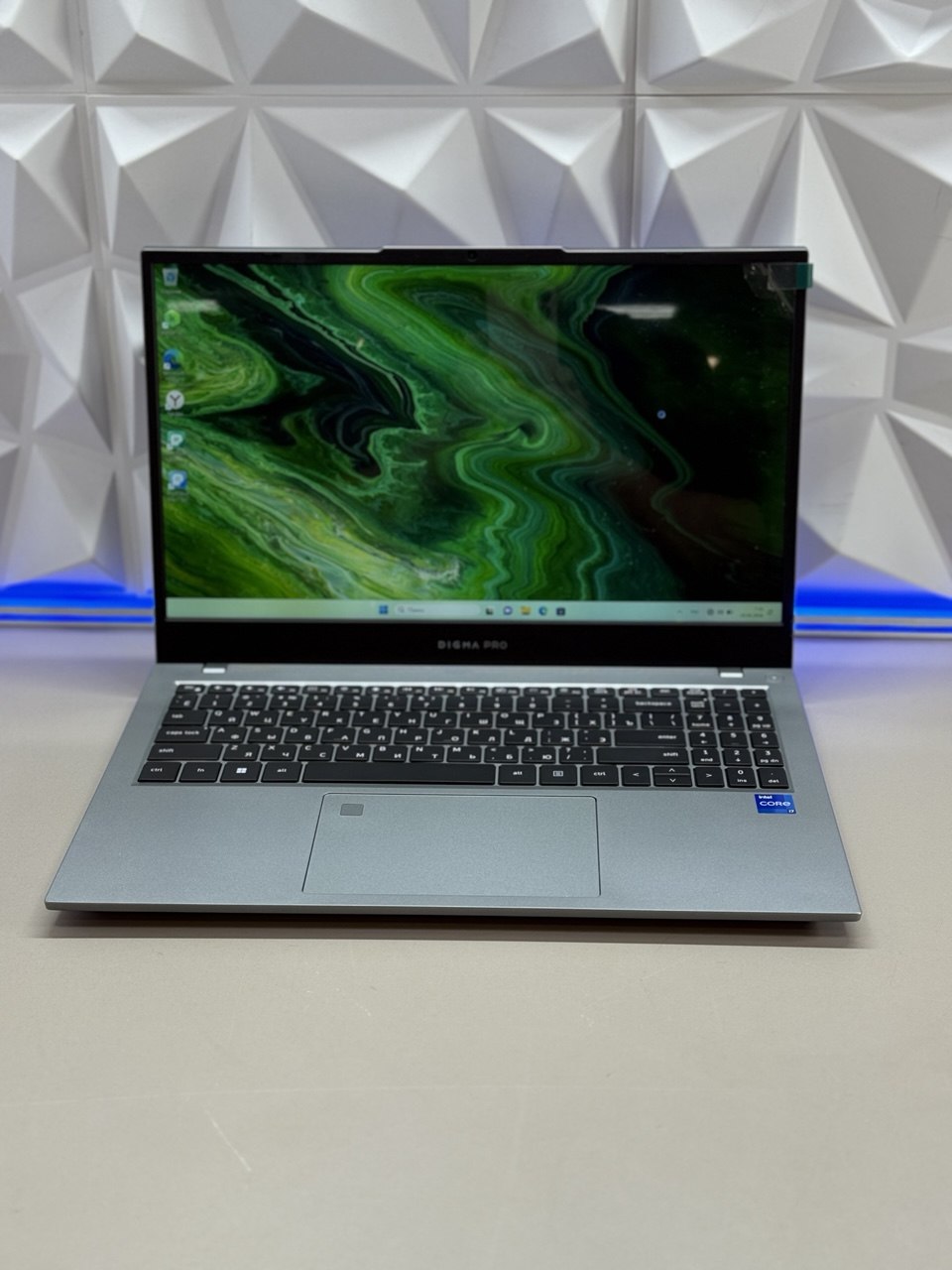 Ноутбук Digma Pro Fortis M i7 1355U/16Gb/SSD512Gb/15.6"/IPS/FHD/W11Pro/grey/4250mAh