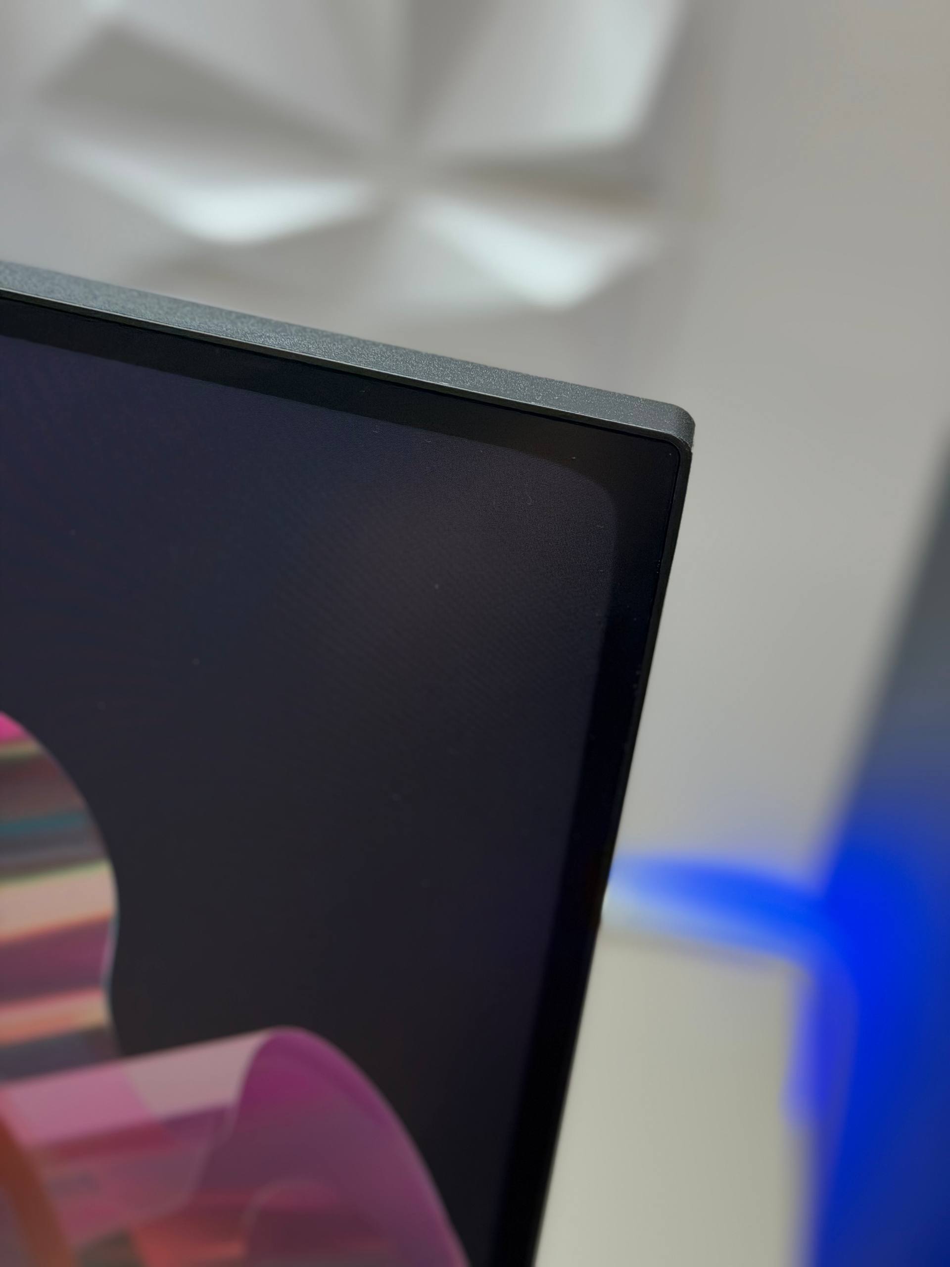 Монитор Gigabyte 27" G27QC A VA 2K чер 1ms HDMI DP USB M/M HAS 165Hz 250cd In Cur (затемнение справа)