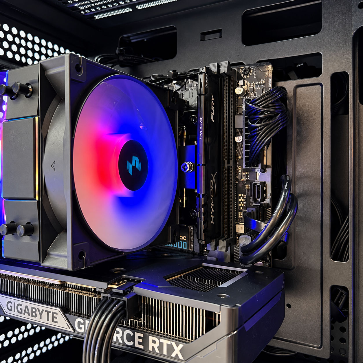 Игровой ПК i7-12700KF/RTX5060 8Gb/16Gb DDR4/500Gb SSD+1Tb HDD/850W
