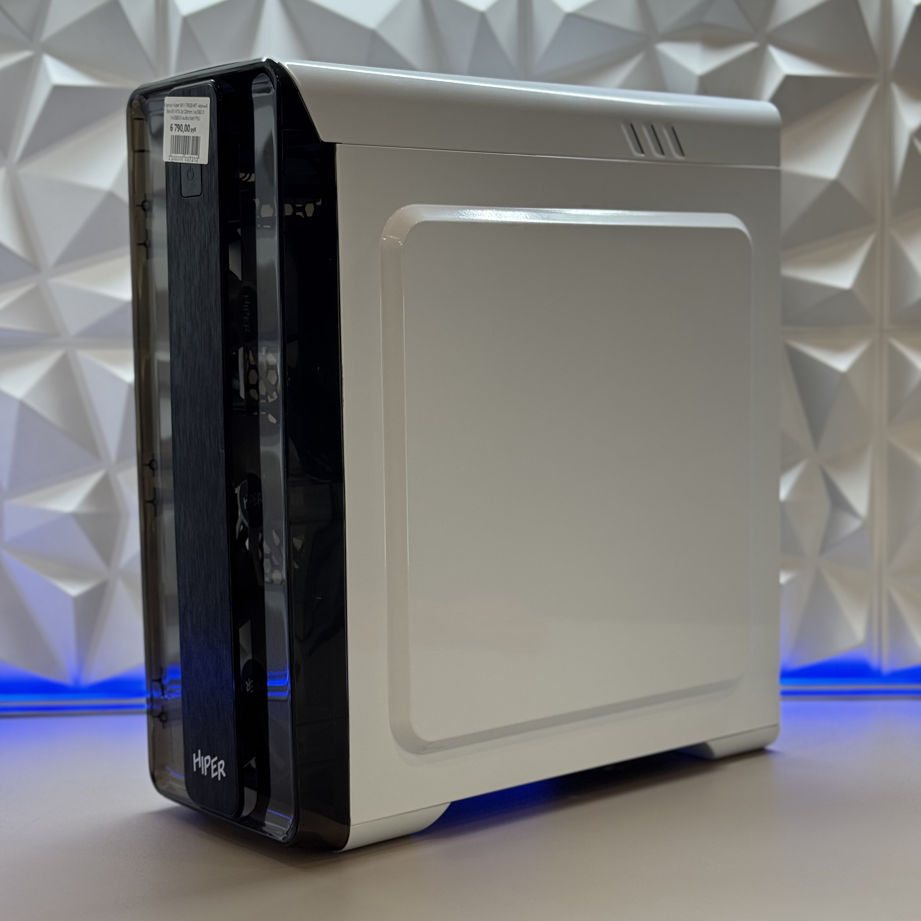 Корпус Hiper M11 FRGB-WT черный без БП ATX 2x120mm 1xUSB2.0 1xUSB3.0 audio bott PSU