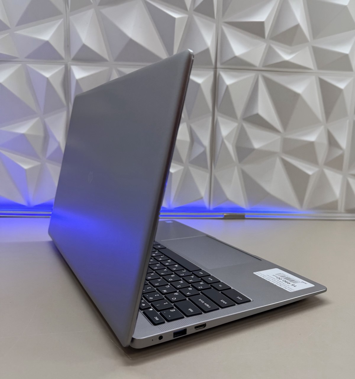 Ноутбук Digma EVE P5850 PenS N5030/8Gb/SSD256Gb/605/15.6"/IPS/FHD/W11Pro/grey/5000mAh