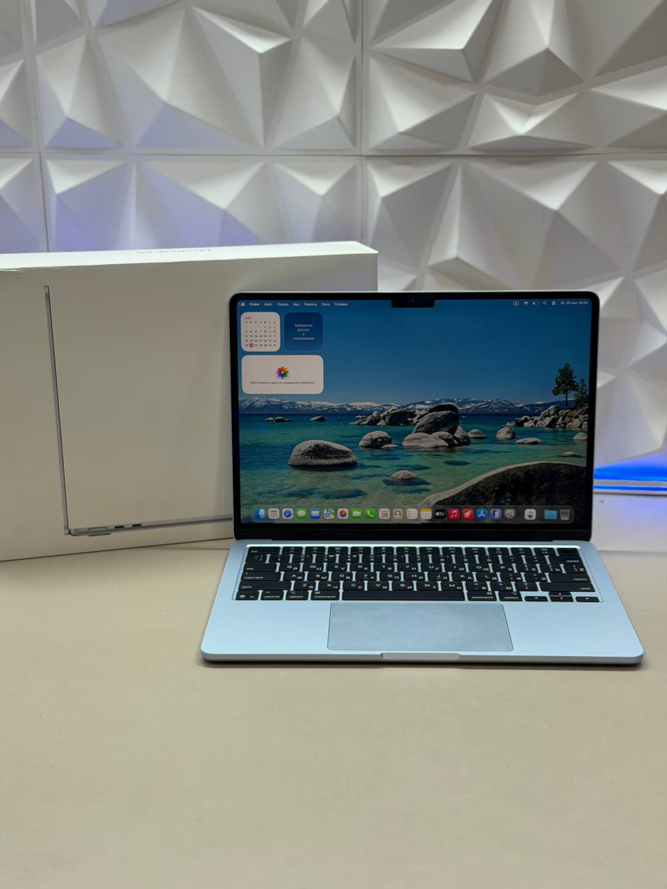 Ноутбук Apple MacBook Air A3240, 13.6", 2025, Retina, Apple M4 10 core 4ГГц, 10-ядерный, 16ГБ 256ГБ SSD, macOS, голубой