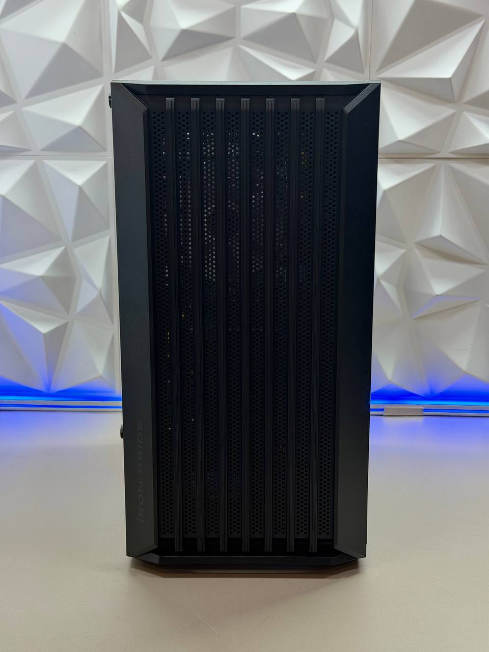 ПК Xeon E5-2670/16Gb DDR4/RX580 8Gb/128Gb SSD+1Tb HDD/600W