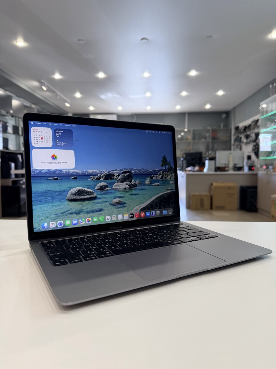 Ноутбук Apple MacBook Air A2337 M1 8 core/8Gb/SSD256Gb/7 core GPU/13.3"