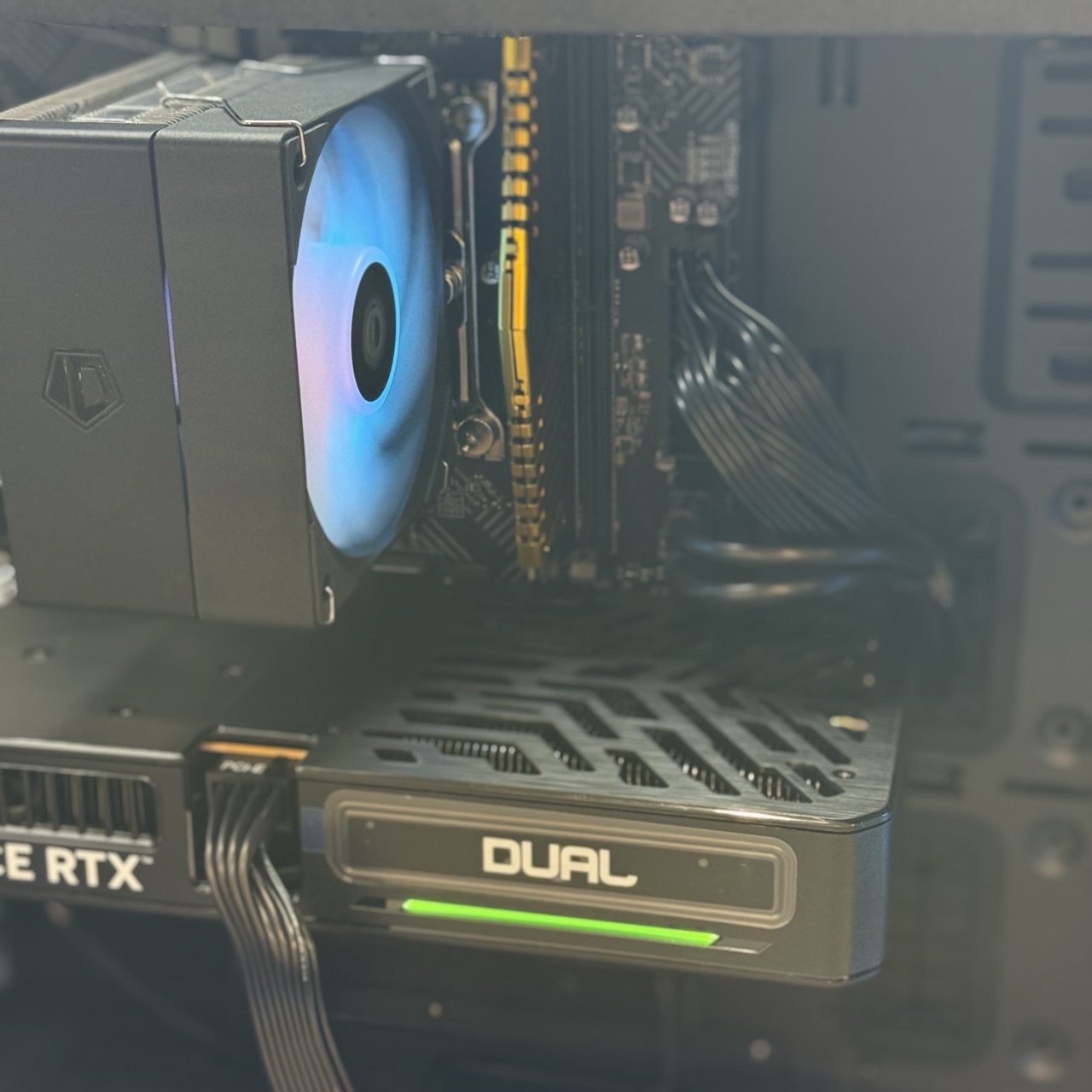 Системный блок Intel Core i5-12400F 2.5GHz/16Gb DDR4/RTX5060 8Gb/500Gb SSD/650W