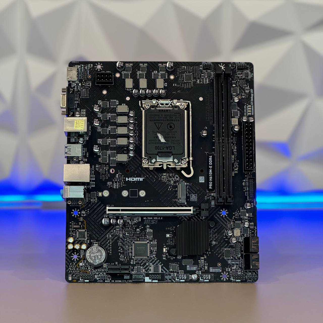 Материнская плата MSI PRO H610M-E DDR4 Soc-1700 Intel H610 2xDDR4 mATX AC`97 8ch(7.1) GbLAN+VGA+HDMI