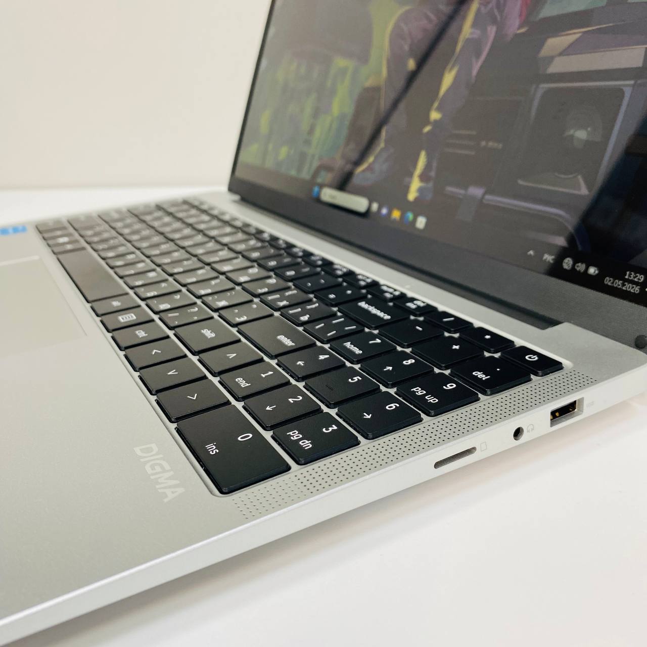 Ноутбук Digma EVE P5851 PenS N5030/8Gb/SSD256Gb/605/15.6"/IPS/FHD/W11Pro/silver/5000mAh