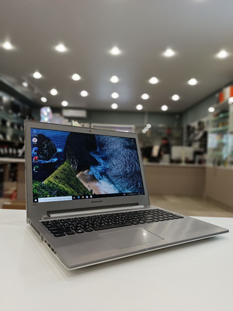 Ноутбук Lenovo Z500 Core i3-3120M 2.5GHzX2/8Gb DDR3/GT740M 2Gb/240Gb SSD/15.6"