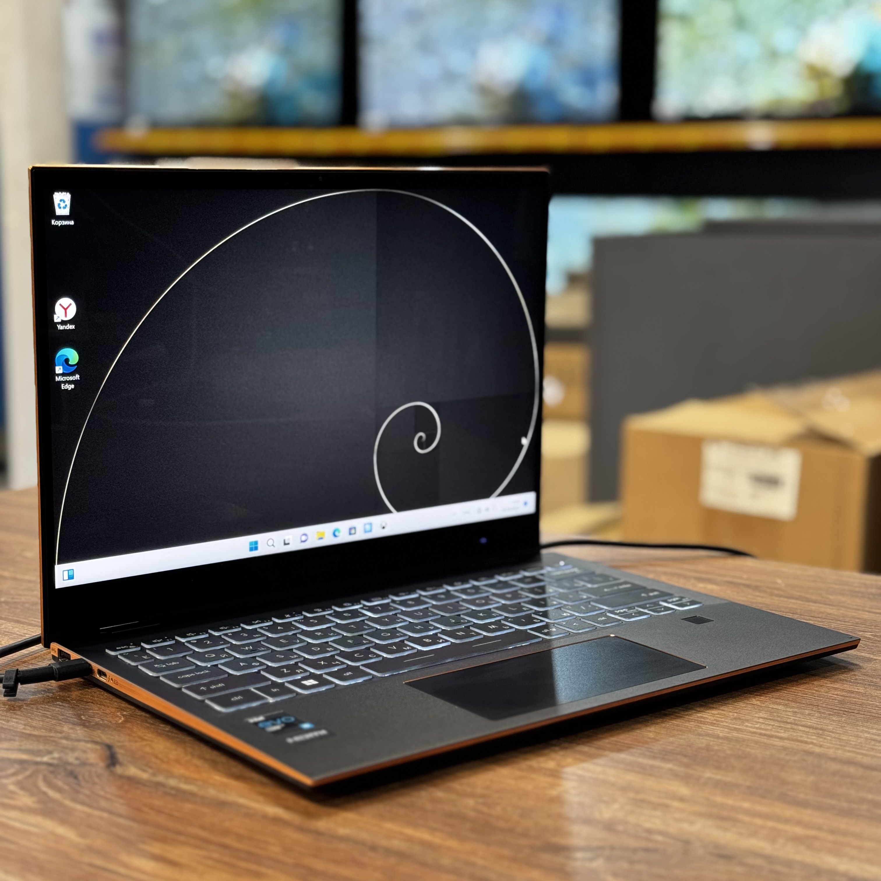 Ноутбук MSI Summit E13 FlipEvo A13MT-216RU NO Touch