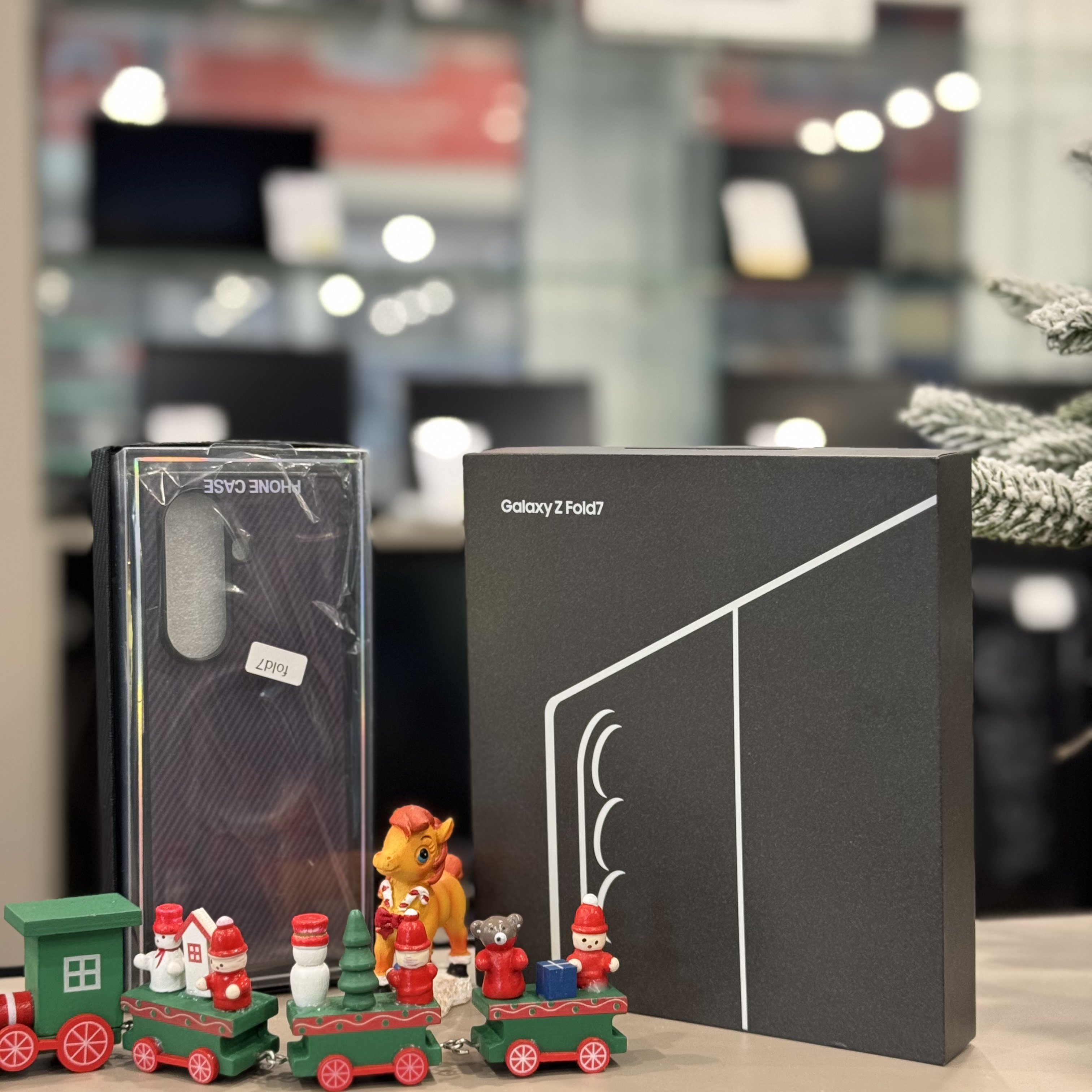 Samsung Galaxy Z Fold7 12/256 ГБ РСТ черный