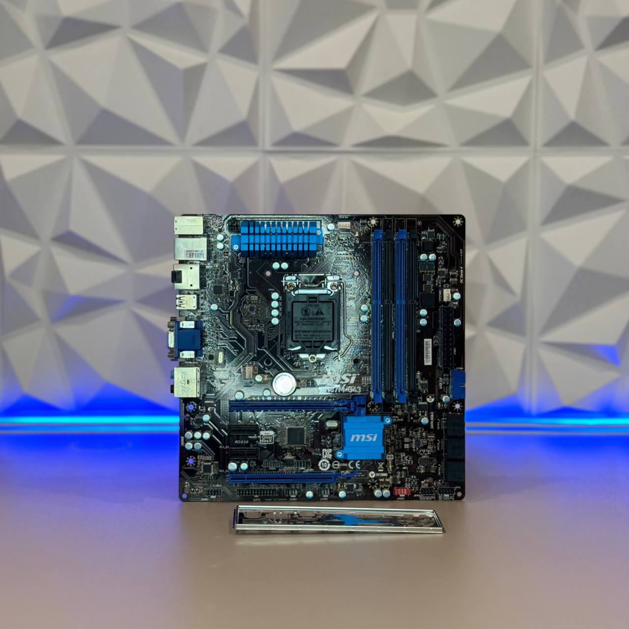 Материнская плата S_1150 MSI H87M-G43