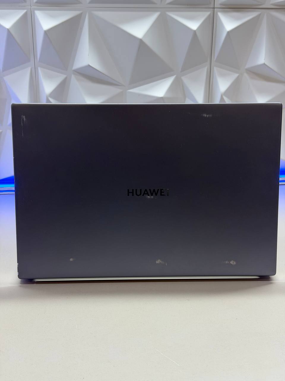 Ноутбук Huawei MateBook D 14 NbB-WAI9 (FHD/IPS) i3 10110U/8Gb/SSD 256/UMA/Win10/Space Grey