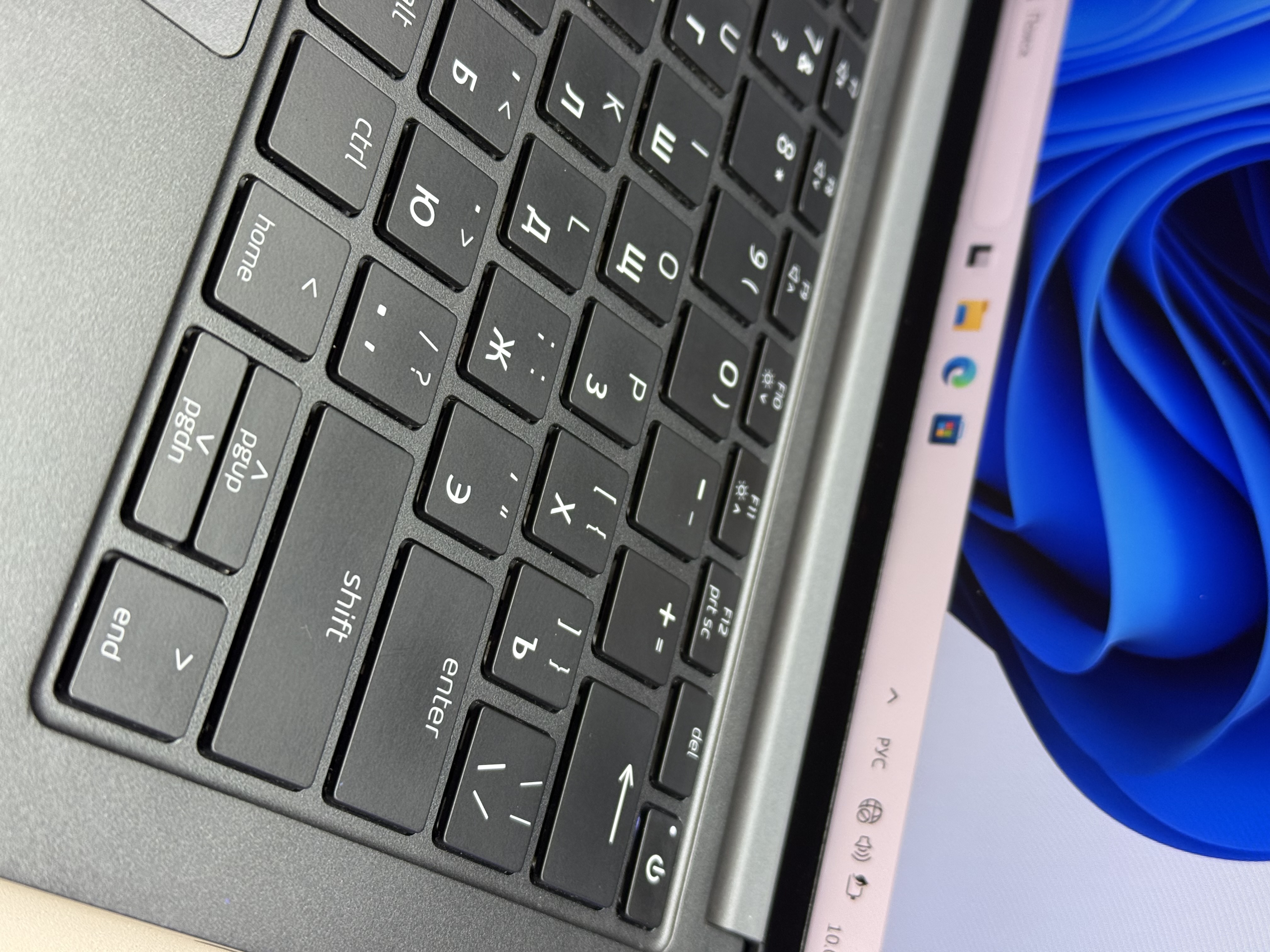 Ноутбук Adata XPG Xenia 14 i5 1135G7/16Gb/SSD512Gb/14"/IPS/FHD/W10H64/black