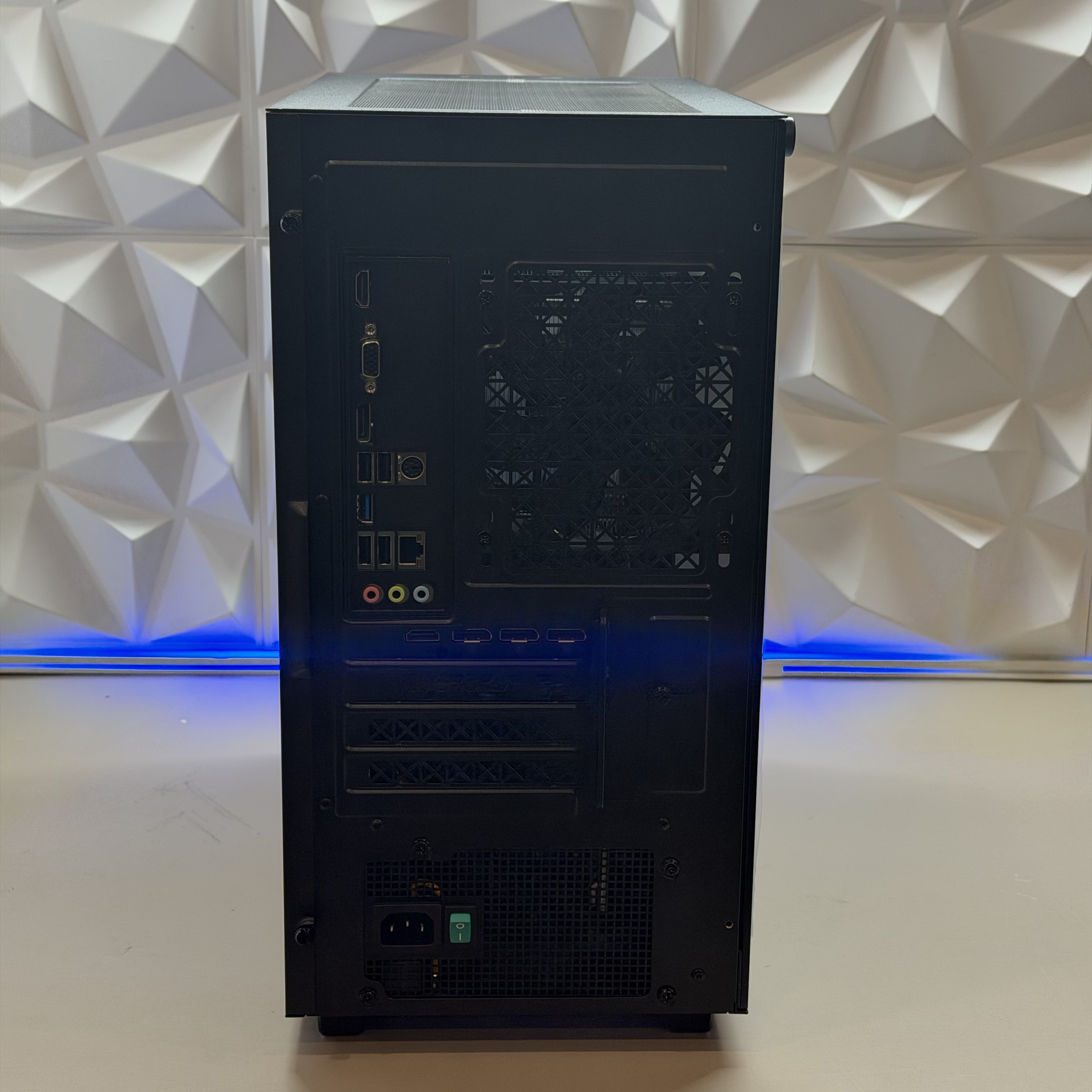 Системный блок i5-12400F/16Gb DDR4/RTX3060 12Gb/500Gb/600W