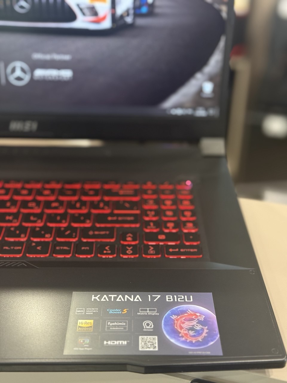 Ноутбук MSI Katana 17 B12UCR-1024XRU i5-12450H/8Gb/RTX 3050