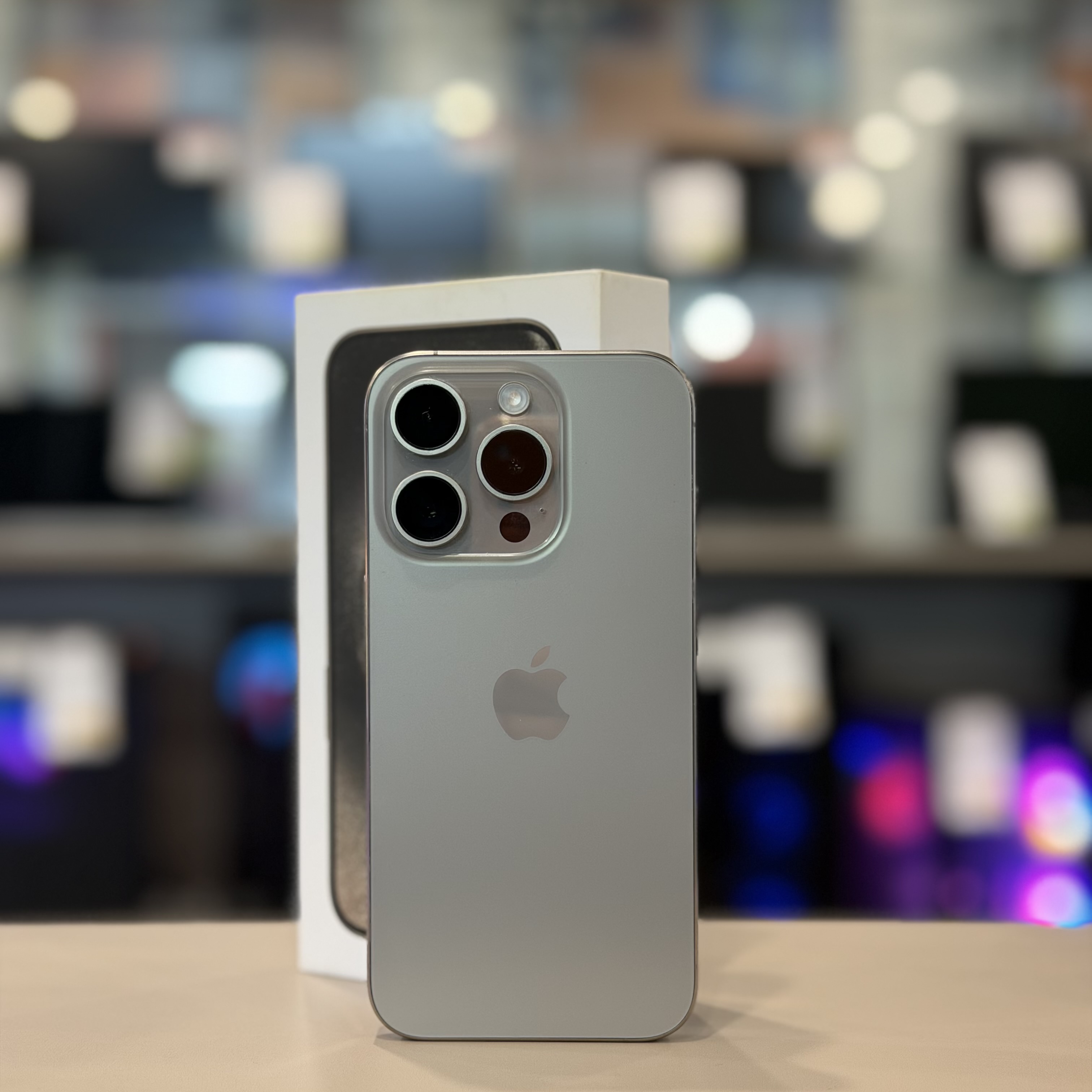 Apple iPhone 15 Pro 128Gb Natural Titanium 88%