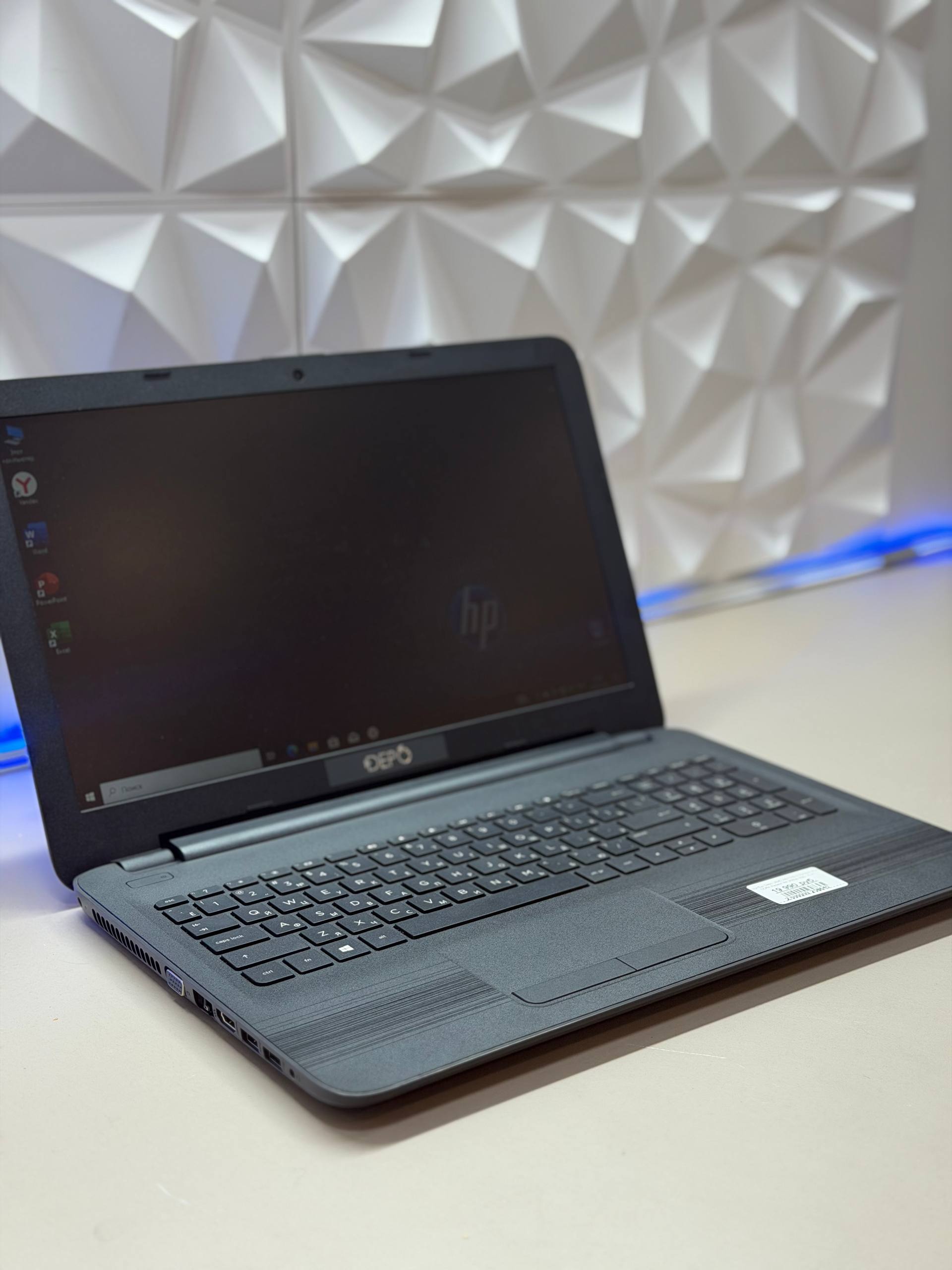 Ноутбук Depo AMD A6-7310 2.0GHzX4/8Gb DDR4/Radeon R4/256Gb SSD/15.6''