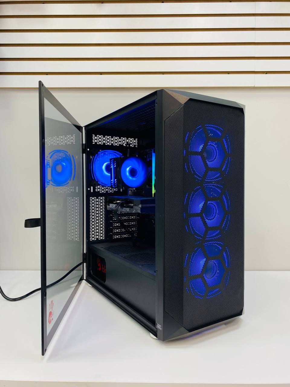 Игровой ПК Bloody BD-PC CB76C2 MT i5 13400F/RTX 5060 8Gb/16Gb DDR5/1Tb SSD/650W/W11H64 (Новый)