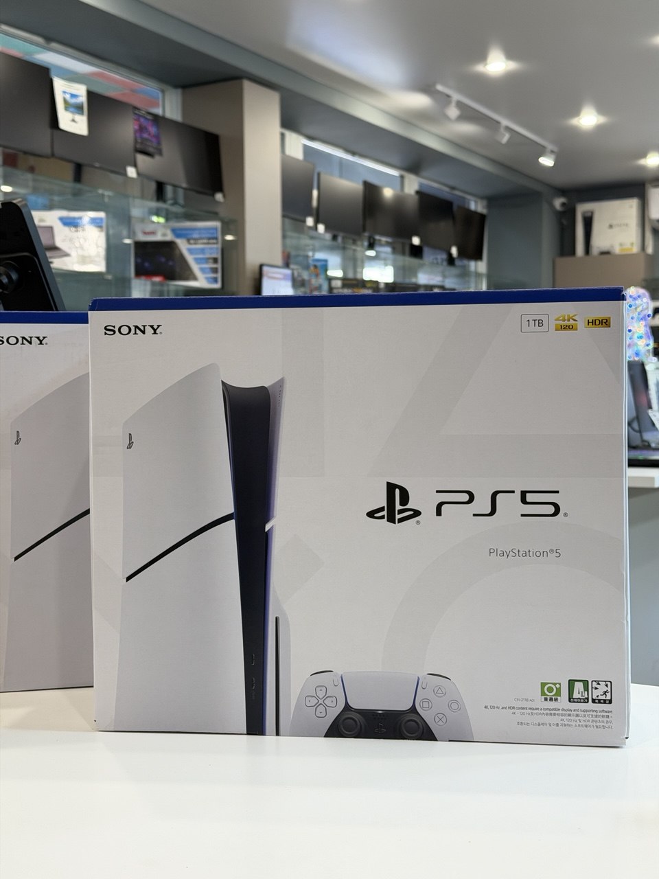 Игровая приставка  Sony PlayStation 5 Slim 1Tb CFI-2118 A01 (Новая)