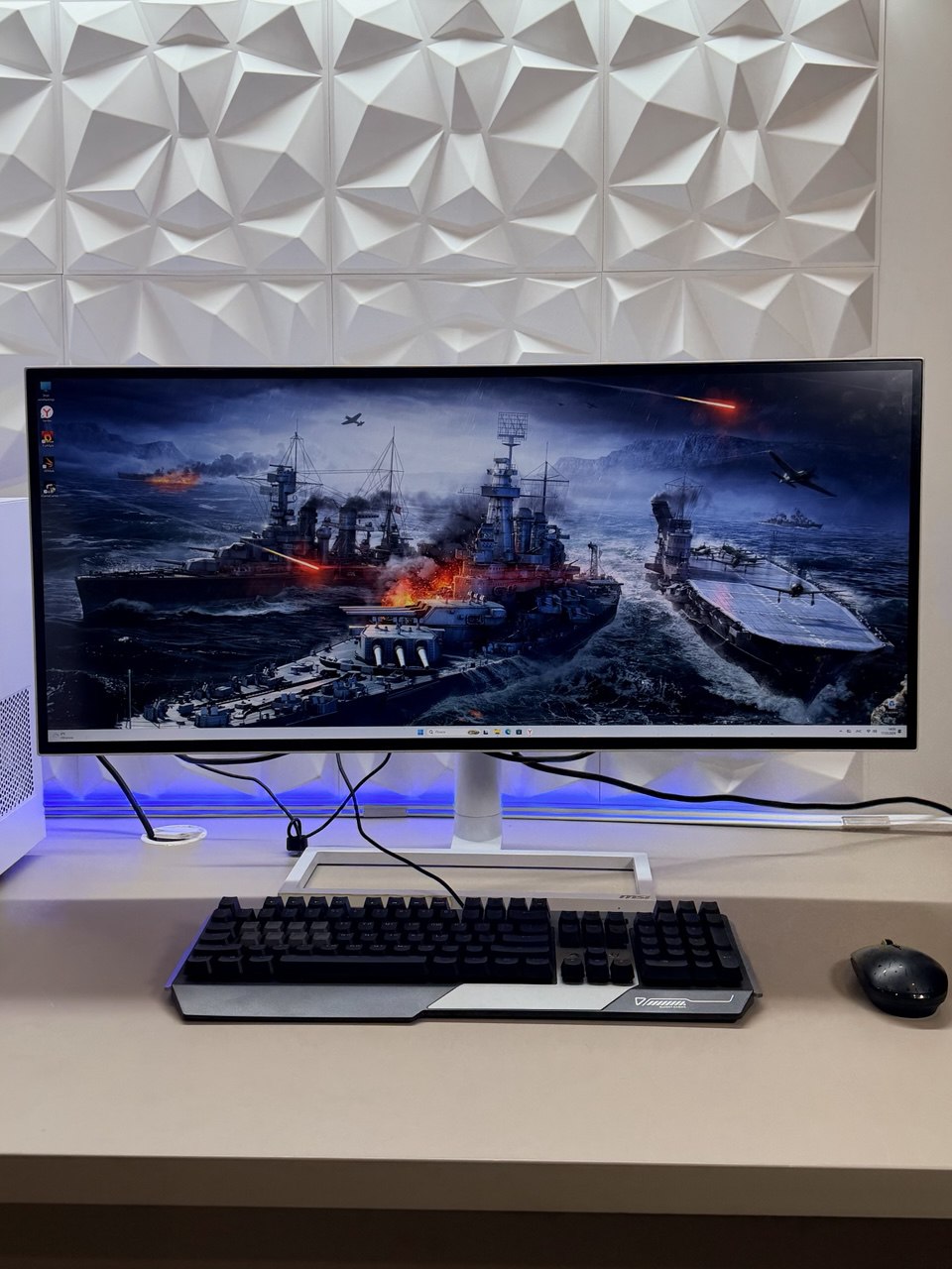 Монитор MSI 34" Prestige PS341WU IPS 5120x2160 60 Гц (горизонтальная полоса 1px)