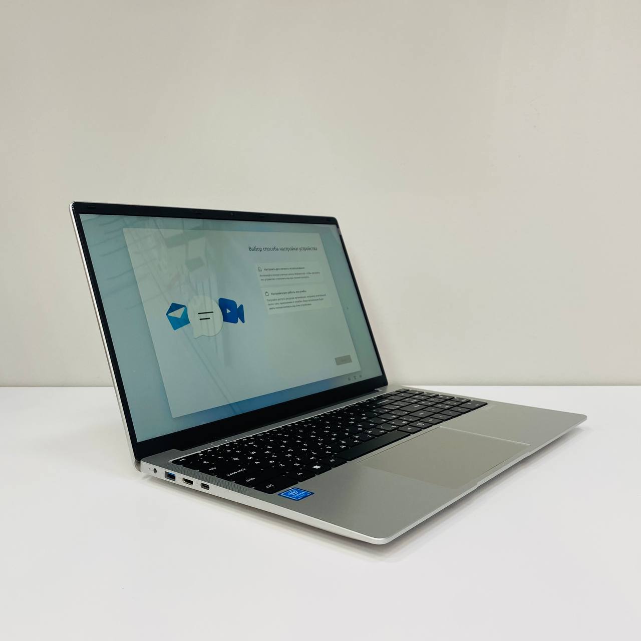 Ноутбук Digma EVE C5403 Cel N4020/4Gb/SSD128Gb/600/15.6"/IPS/FHD/W11Pro/silver/5000mAh