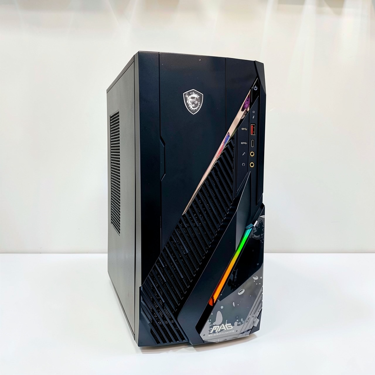 Игровой компьютер MSI MAG Infinite E1 14NVL5-236XRU i5-14400F/32Gb DDR5/RTX 5060 8Gb/1Tb SSD/500W