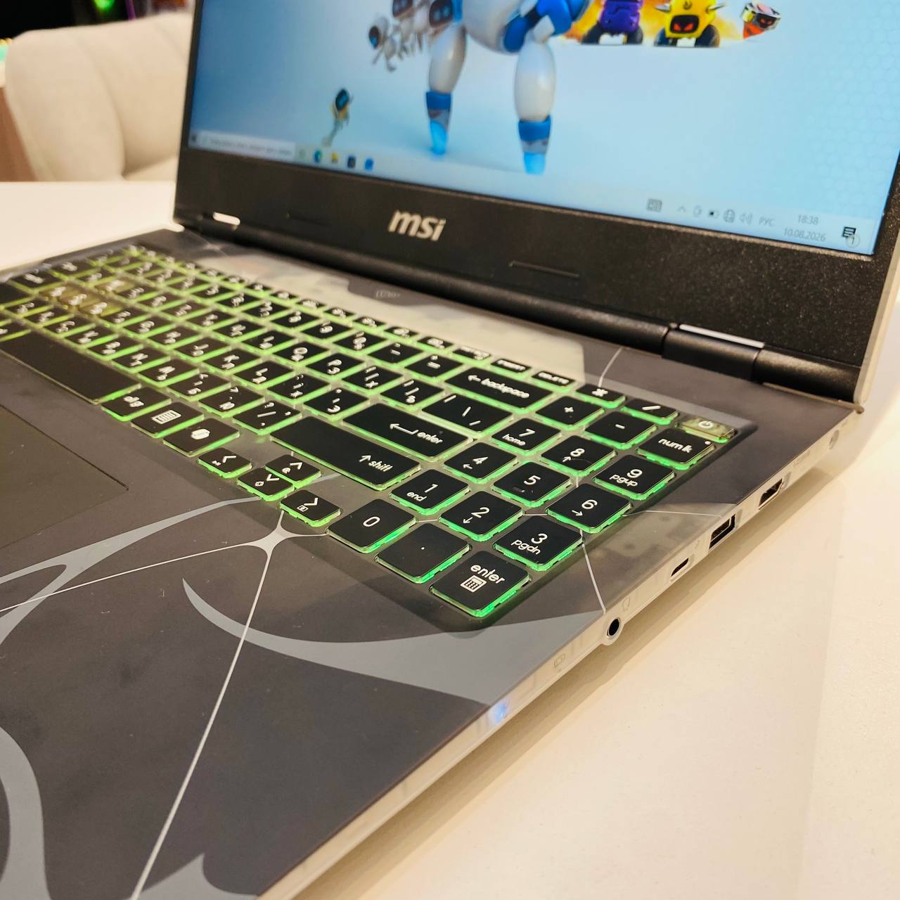 Ноутбук MSI Cyborg A15 AI B2HWEKG-208XBY Ryzen 5 240/RTX5050 8Gb/8GB*2/512Gb SSD/15.6" (144Hz)
