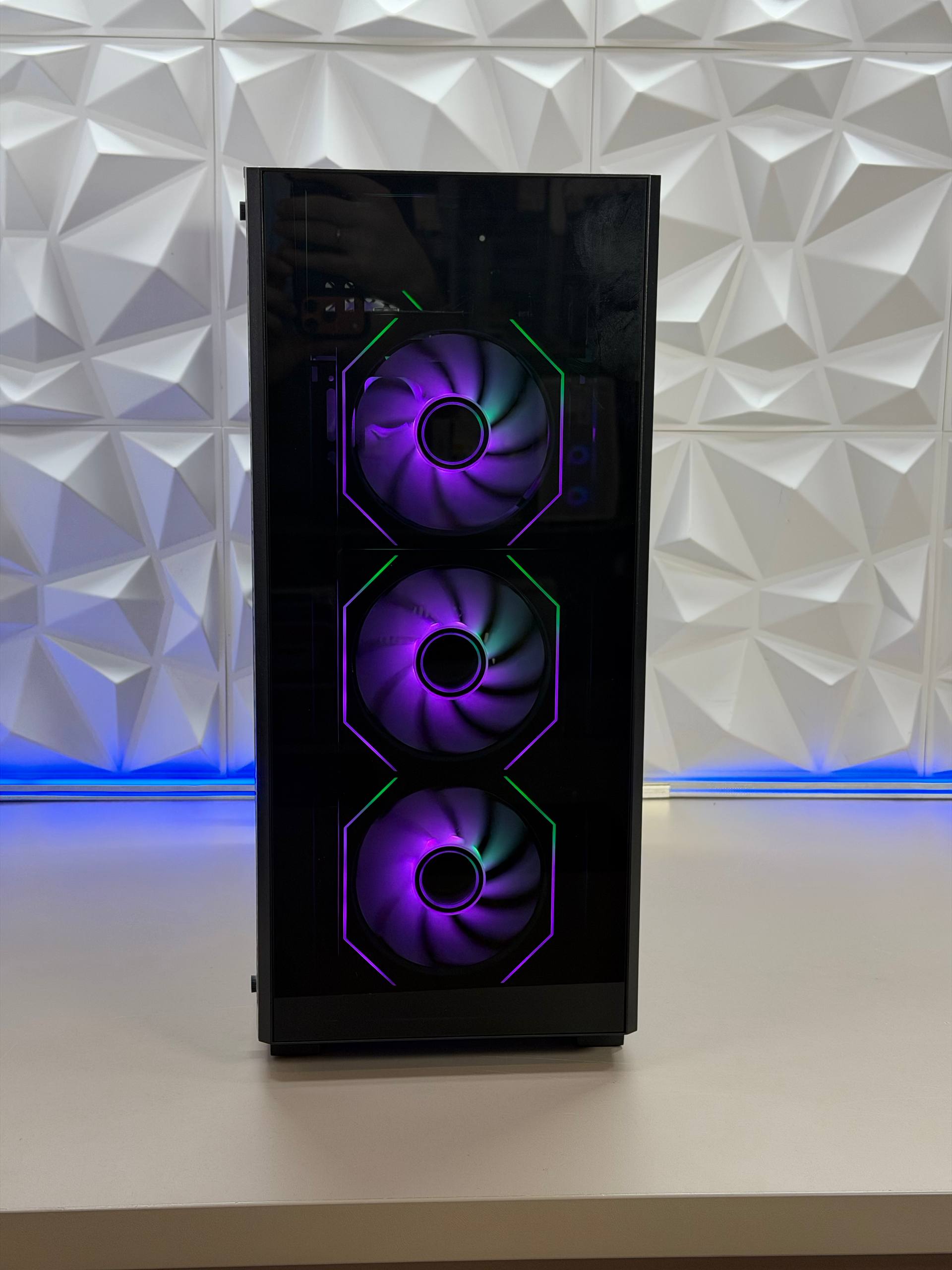 Игровой ПК R7 5700X/RTX4060Ti 8Gb/16Gb DDR4/512Gb SSD/700W