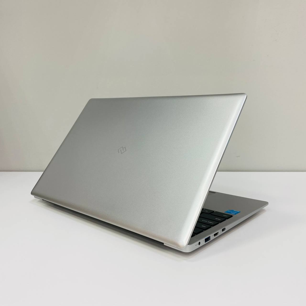 Ноутбук Digma EVE P5851 PenS N5030/8Gb/SSD256Gb/605/15.6"/IPS/FHD/W11Pro/silver/5000mAh