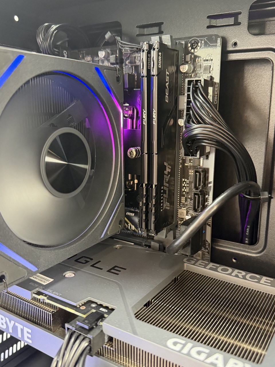 Игровой ПК i5-12400F/16Gb DDR4/RTX4060Ti 8Gb/1Tb SSD/650W
