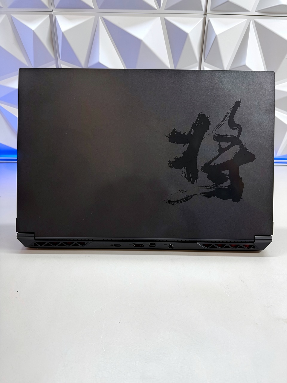 Ноутбук Colorful X15 i5-12450H/RTX3050 6Gb/16Gb DDR5/512Gb SSD/15.6" (Новый)