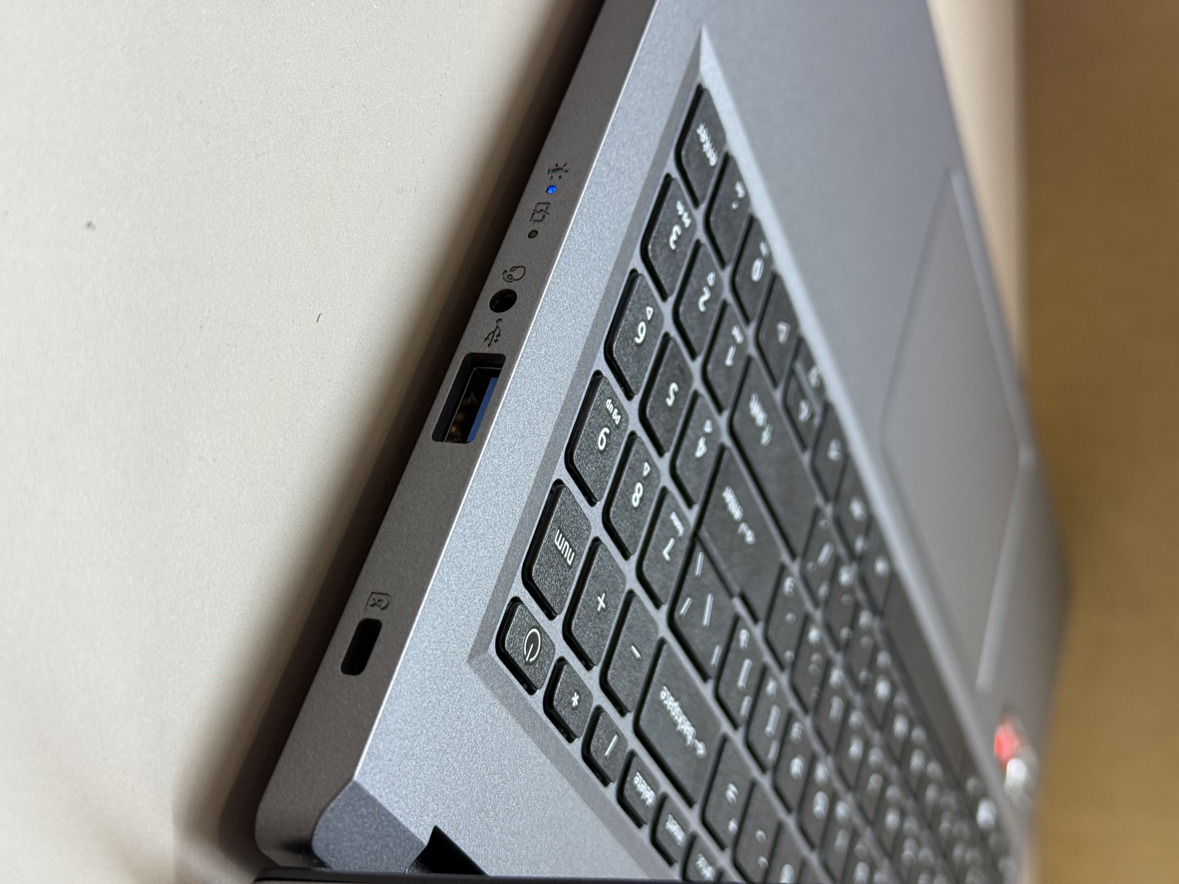 Ноутбук Acer Extensa 15 EX215-23-R8PN Ryzen 5 7520U/16Gb/SSD512Gb/610M/15.6"/IPS/FHD/noOS/grey