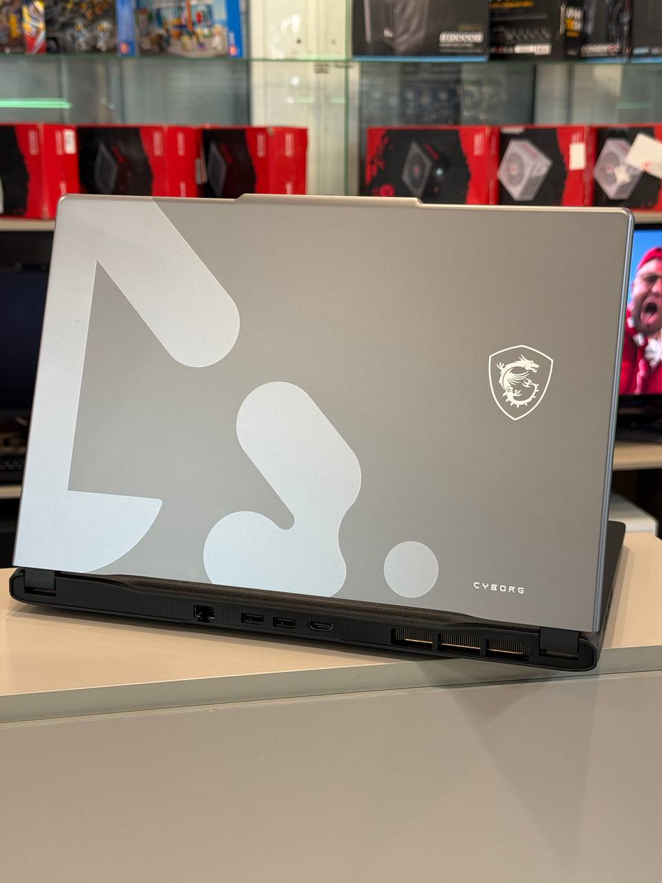 Ноутбук MSI Cyborg 15 C2WE-017XRU Core 5 210H/RTX5050 8Gb/16Gb DDR5/512Gb SSD/15.6"