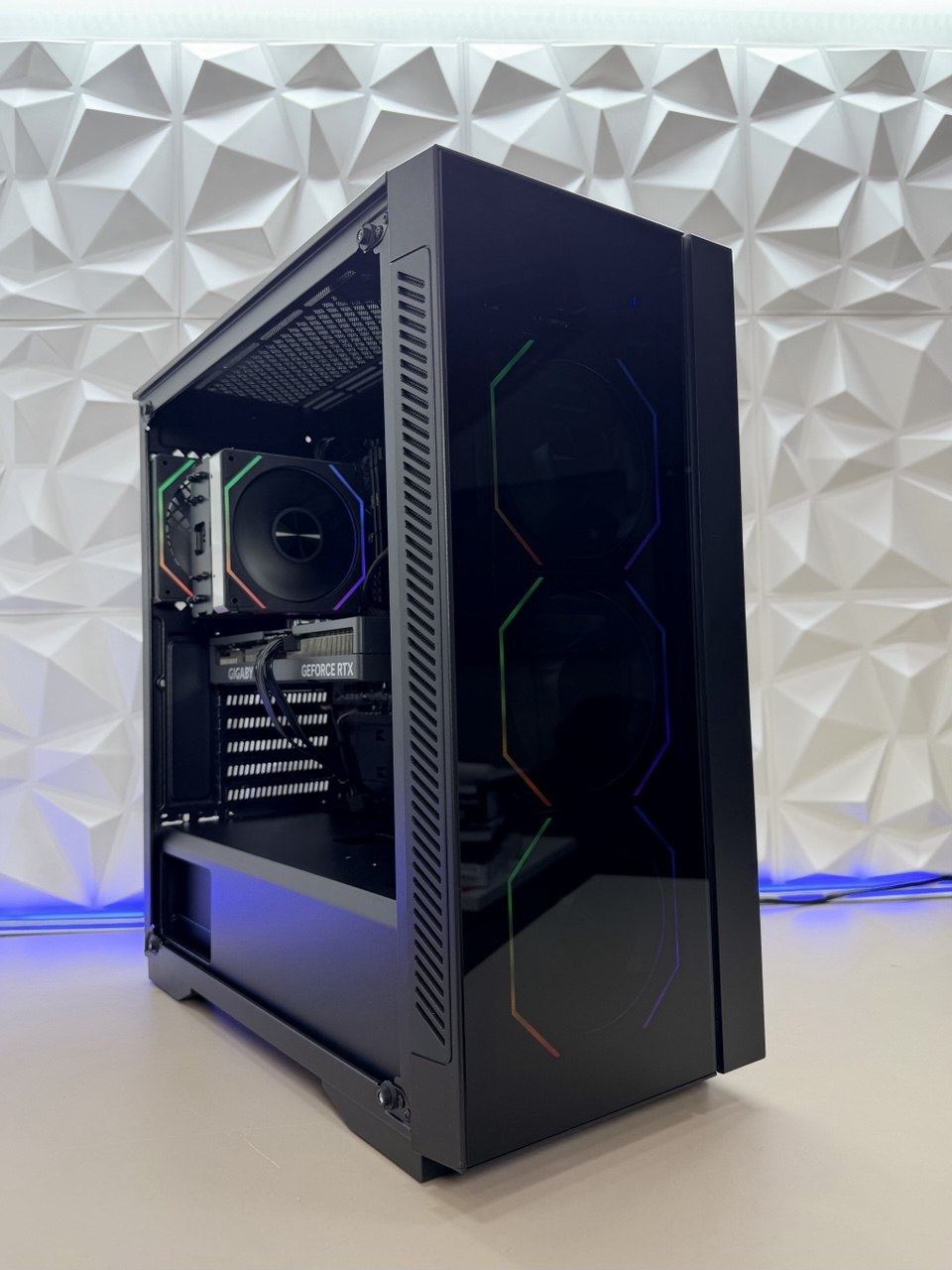 Игровой ПК i5-12400F/16Gb DDR4/RTX4060Ti 8Gb/1Tb SSD/650W