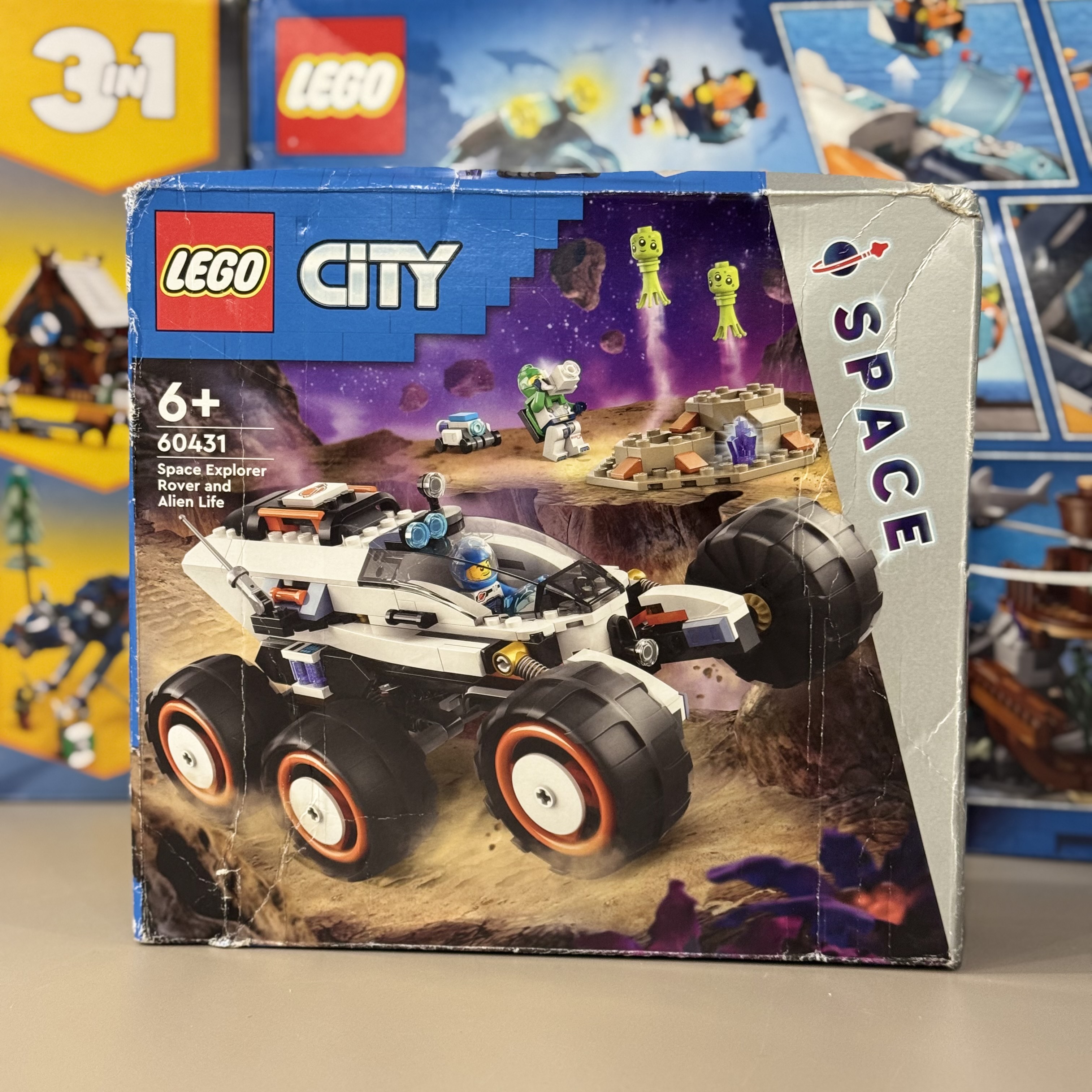 Конструктор Lego City Weltraum Space Explorer Rover and Alien Life, 60431