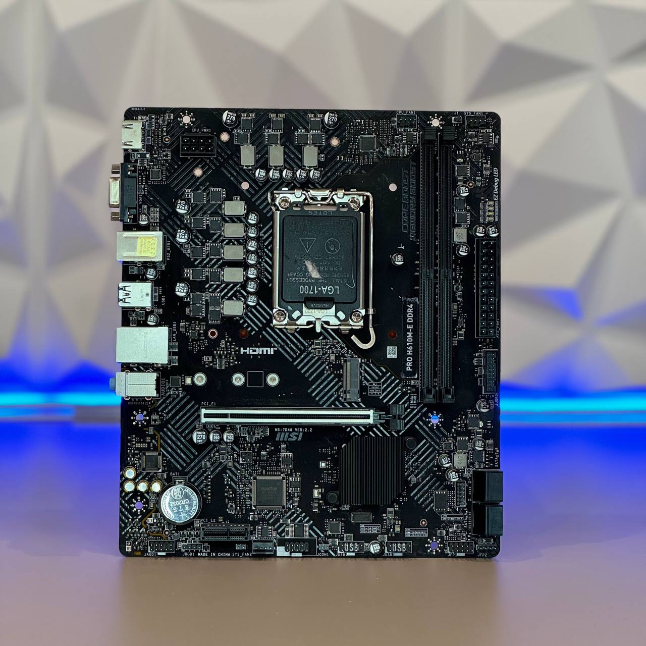 Материнская плата MSI PRO H610M-E DDR4 Soc-1700 Intel H610 2xDDR4 mATX AC`97 8ch(7.1) GbLAN+VGA+HDMI