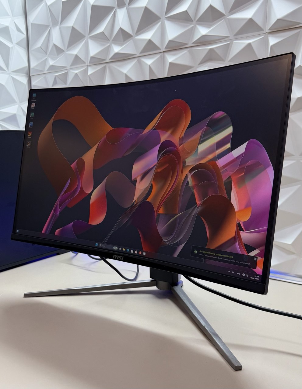 Монитор MSI MAG 27CQ6PF 27", 2560x1440 180 Гц