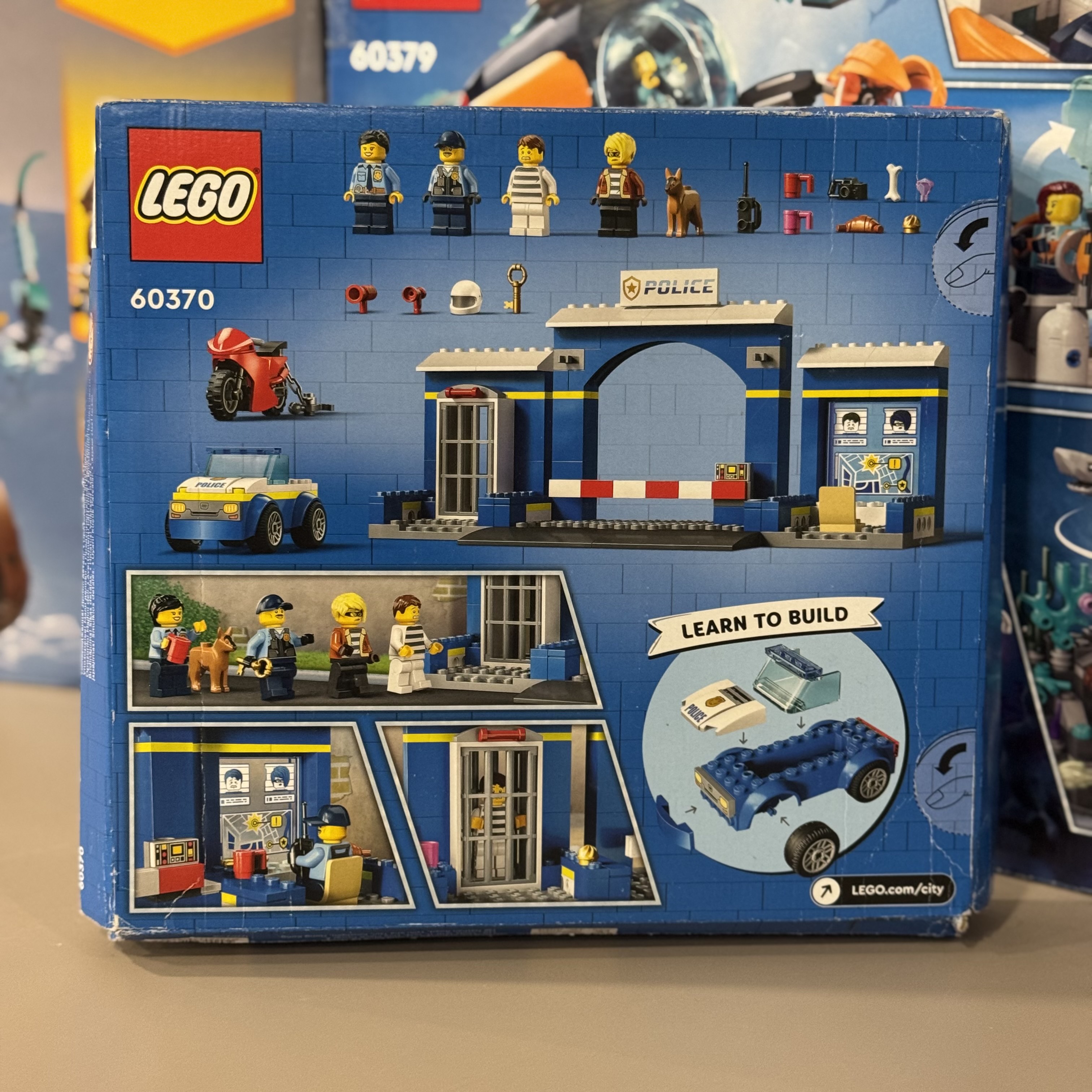 Конструктор Lego City Police Station Chase 172, 4+, 60370