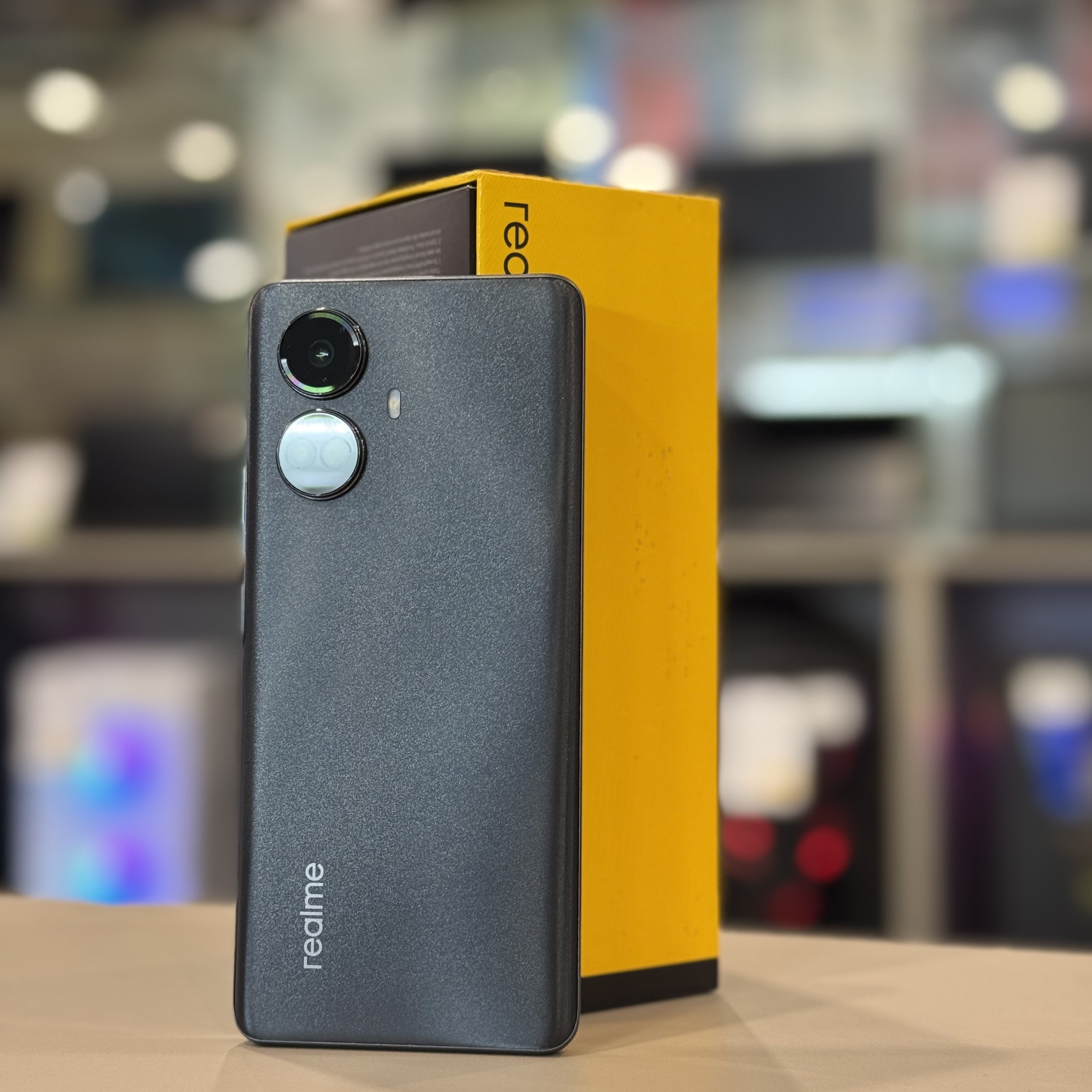 Realme 10 Pro+ 12/256 черный