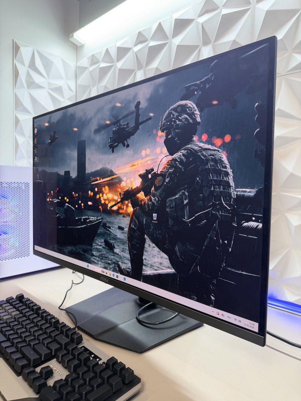 Монитор MSI MPG 321URX QD-OLED 3840x2160 240 Гц