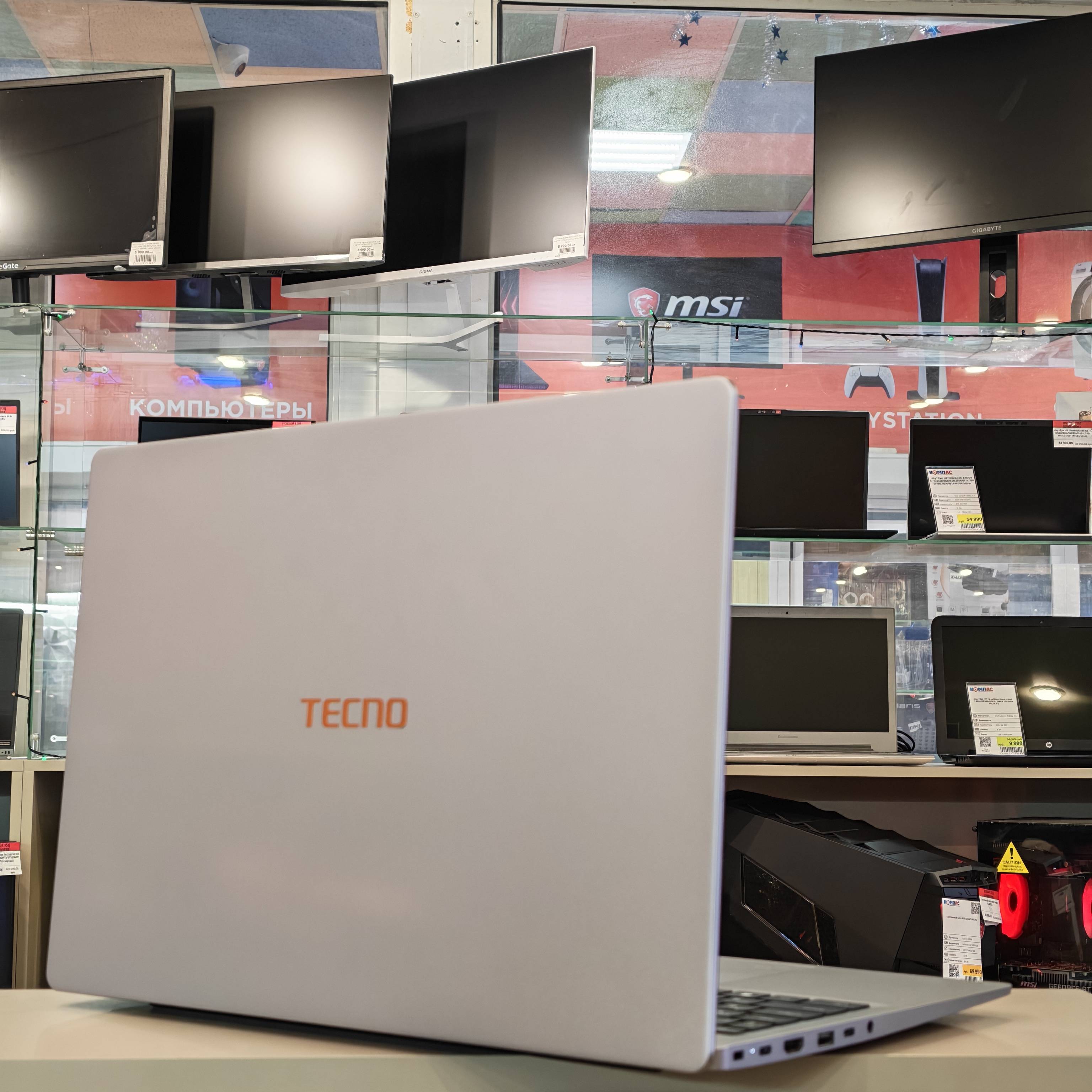 Ноутбук Tecno K16SDA R7-5800U/16Gb/1Tb SSD