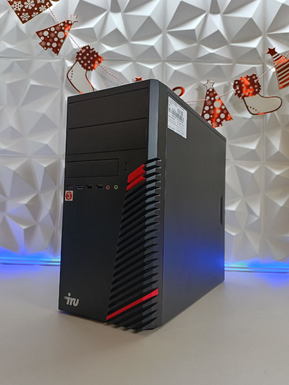 Системный блок IRU Home 310H6SM MT i3 12100/8Gb/SSD256Gb/UHDG 730/400W/Win11Pro/черный (RUS)