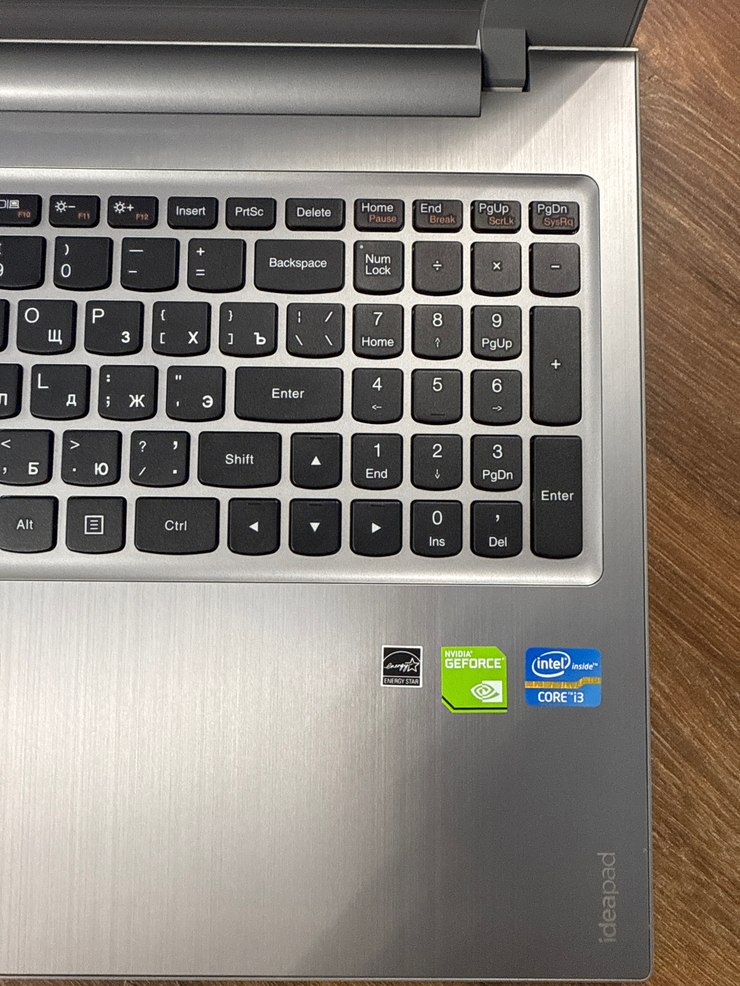 Ноутбук Lenovo Z500 Core i3-3120M 2.5GHzX2/6Gb DDR3/GT740M 2Gb/120Gb SSD/15.6"