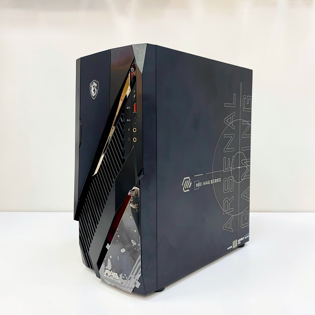 Игровой компьютер MSI MAG Infinite E1 14NVL5-236XRU i5-14400F/32Gb DDR5/RTX 5060 8Gb/1Tb SSD/500W