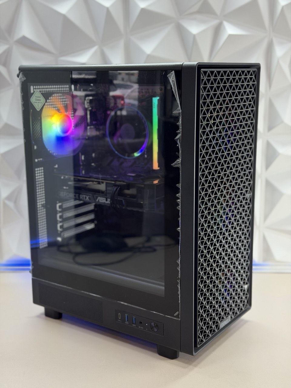 Игровой ПК Ultra 225F/16Gb DDR5/RTX5060Ti 16Gb/1Tb SSD/700W